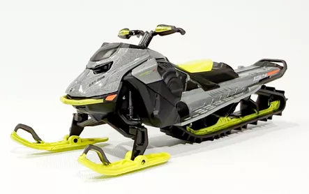 SKI-DOO PIENOISMALLI 1:32 SUMMIT EXPERT - Muut varaosat moottorikelkkaan - 140689 - 1